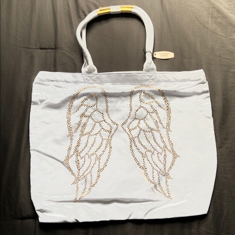 Victoria’s Secret Bag.